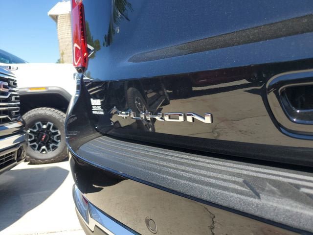 New 2026 GMC Yukon Denali AWD/4WD image 8