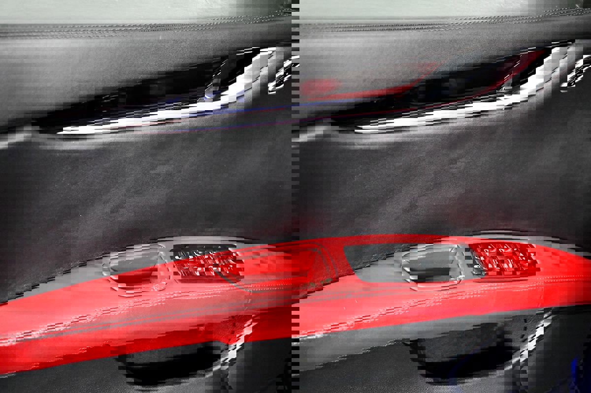 Used 2017 Maserati Ghibli S image 15