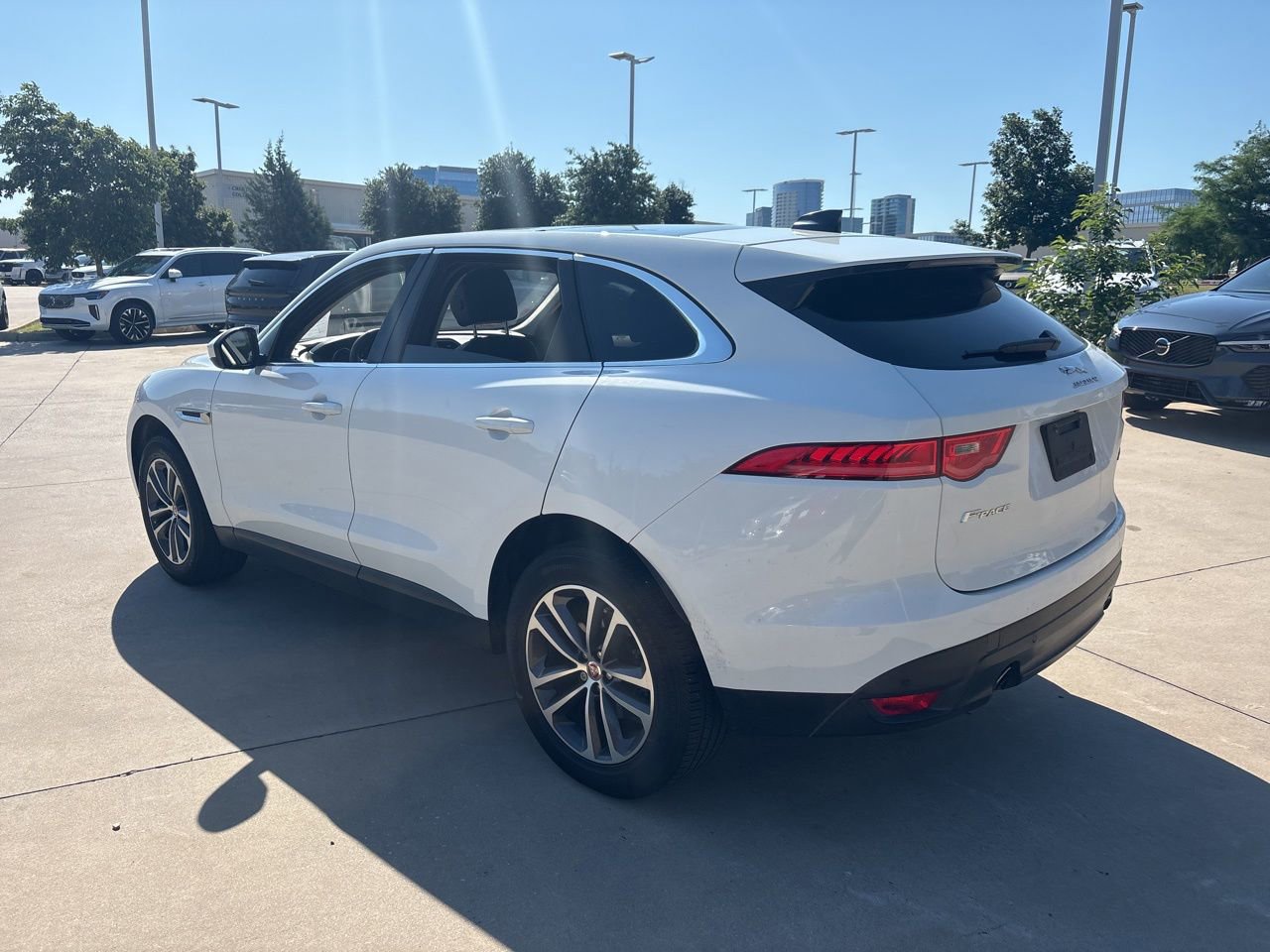 Used 2020 Jaguar F-PACE Premium AWD/4WD image 7