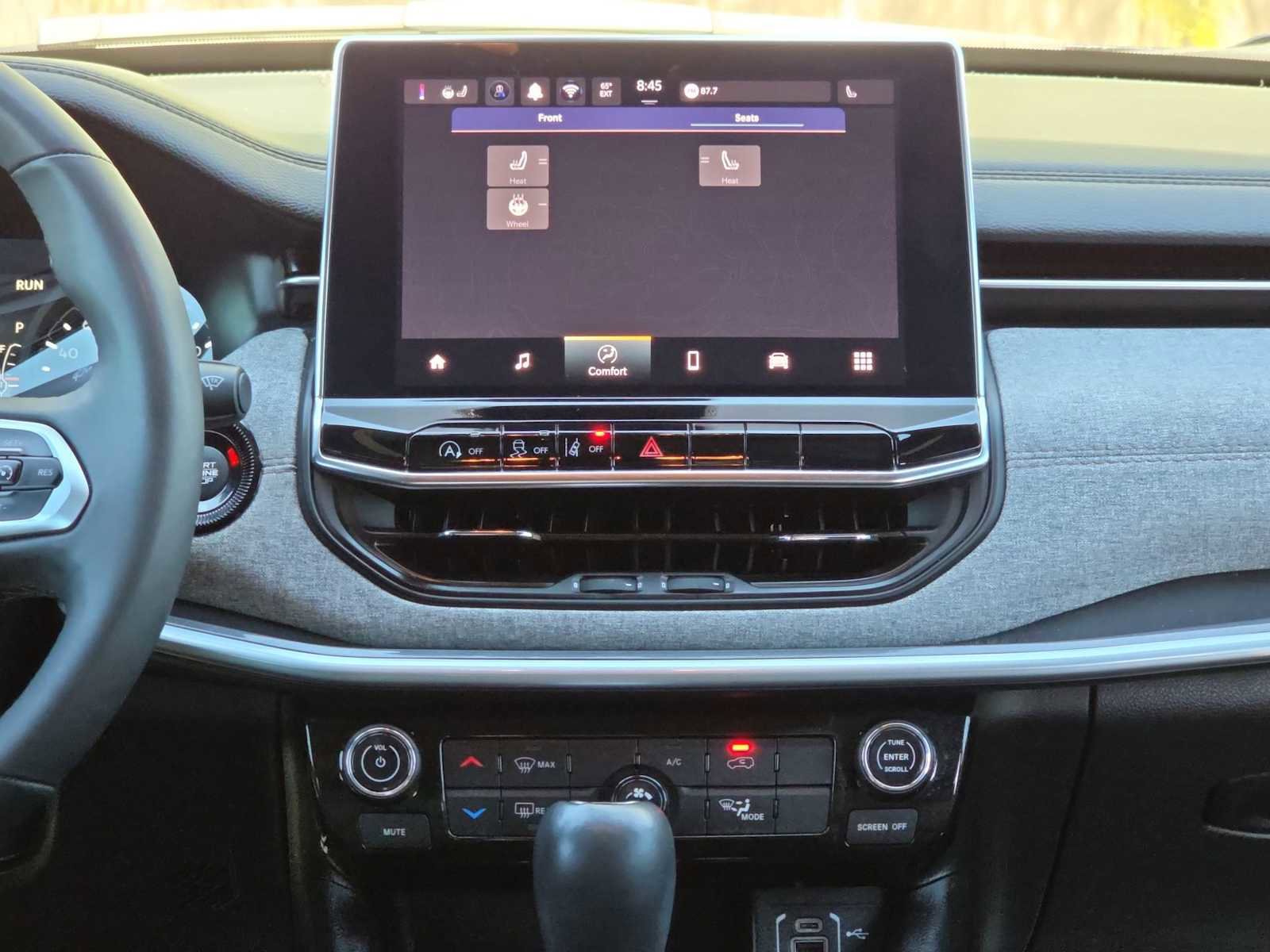 Used 2024 Jeep Compass Latitude image 20