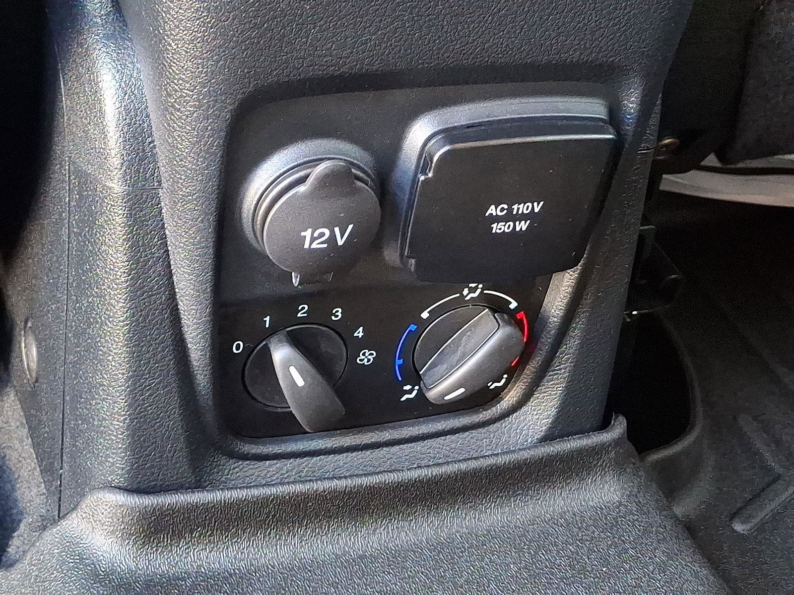 Used 2019 Ford Transit Connect XLT image 12