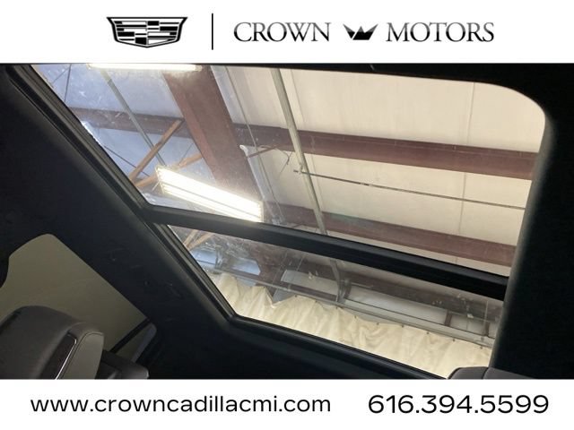 Certified 2024 Cadillac Escalade Premium Luxury AWD/4WD image 15