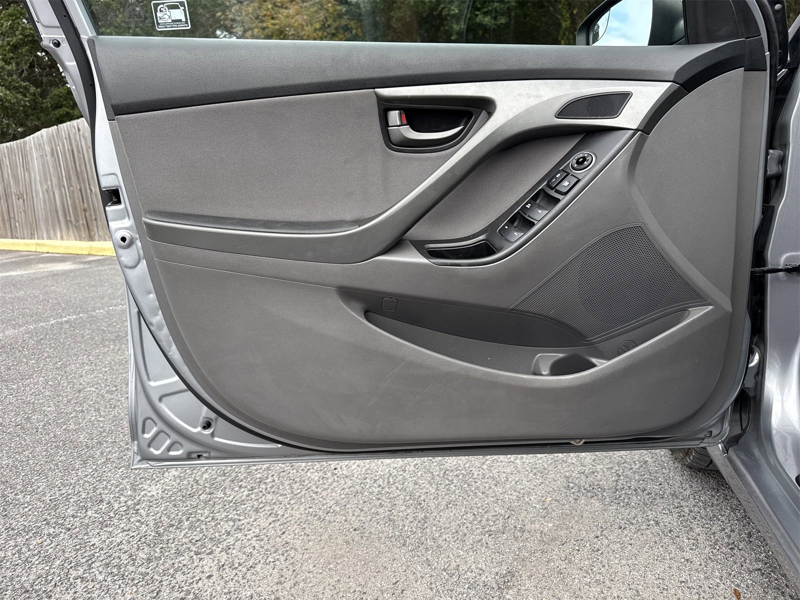 Used 2016 Hyundai Elantra SE w/ Option Group 02 image 12