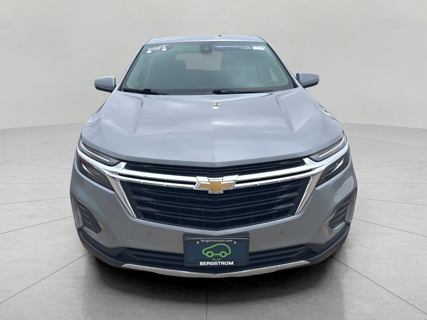 Used 2023 Chevrolet Equinox LT FWD image 9