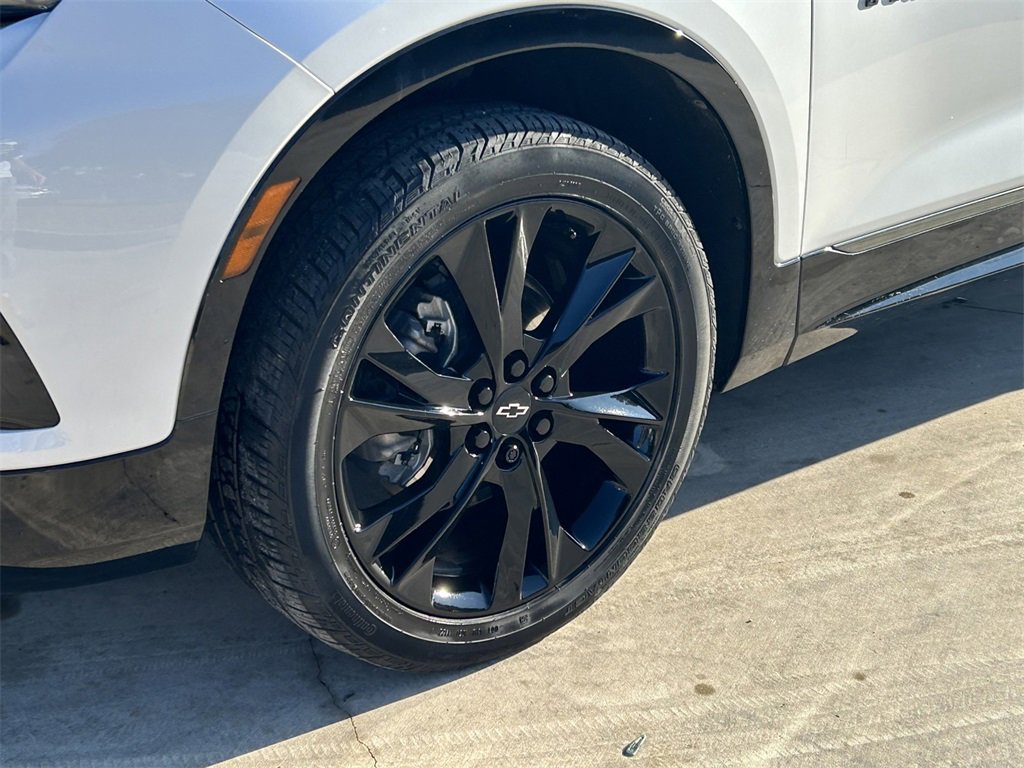 Used 2022 Chevrolet Blazer RS w/ Enhanced Convenience Package image 9