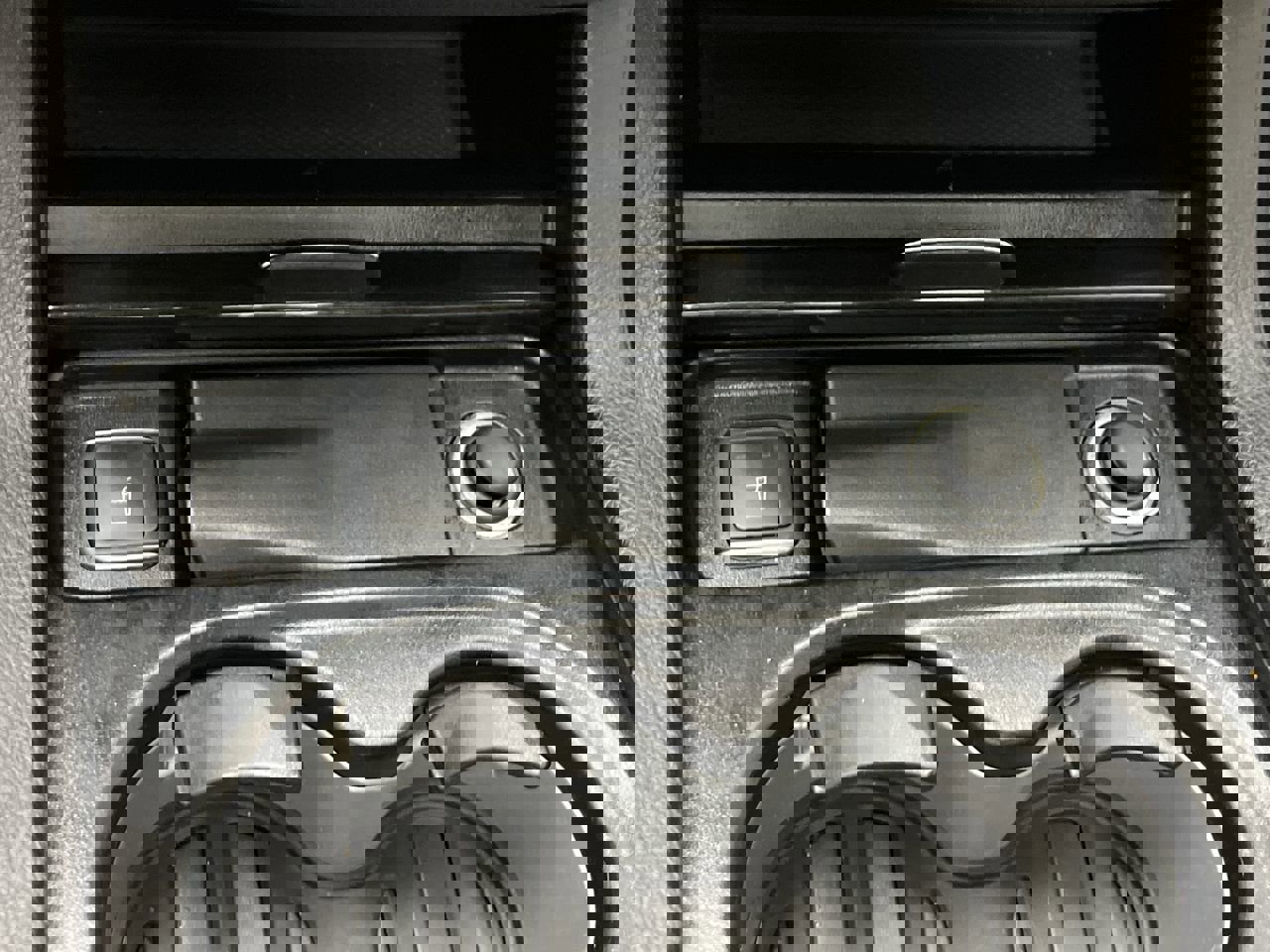 Used 2017 Mercedes-Benz GLE 43 AMG 4MATIC image 22