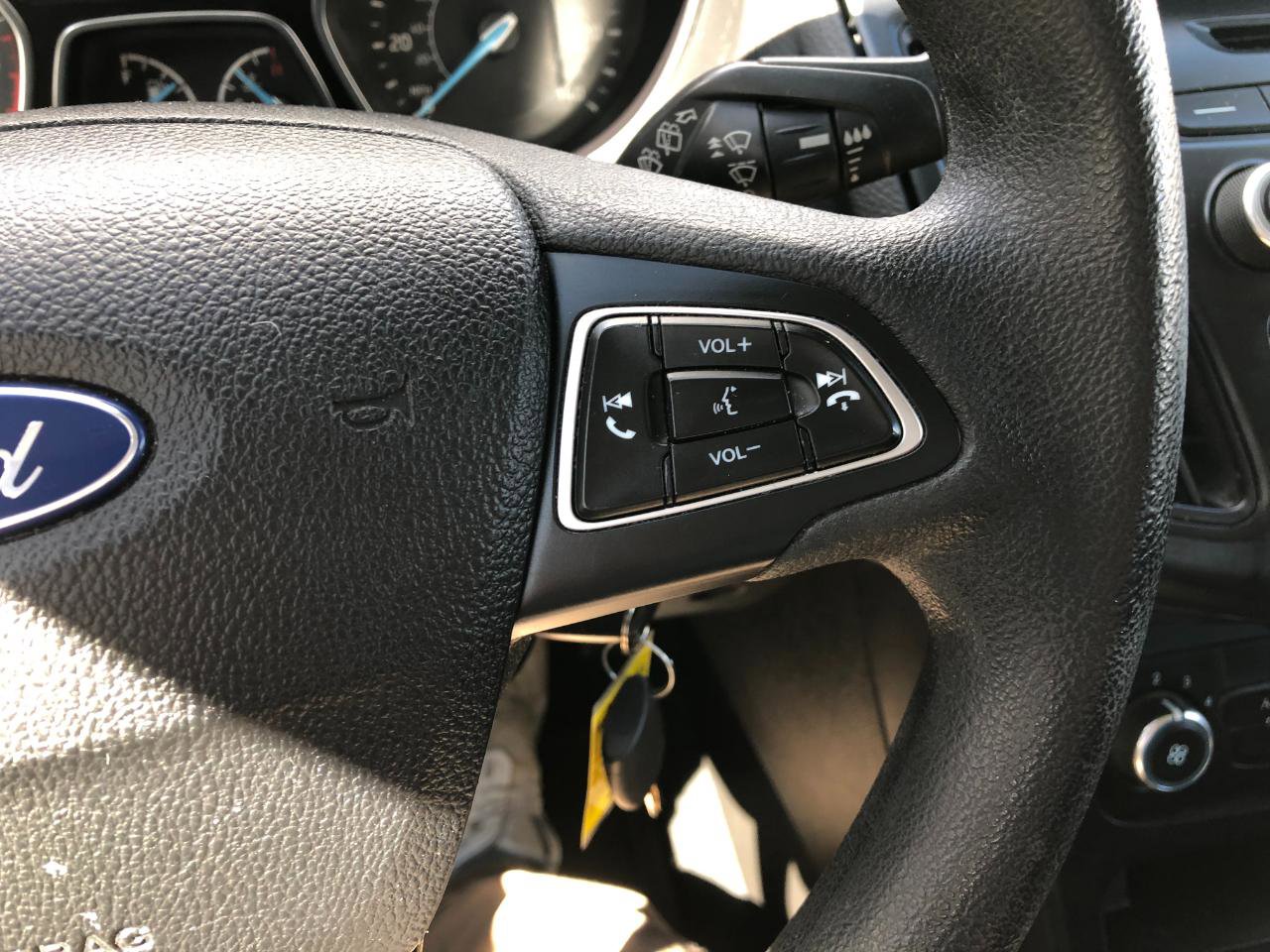 Used 2016 Ford Focus SE FWD image 15