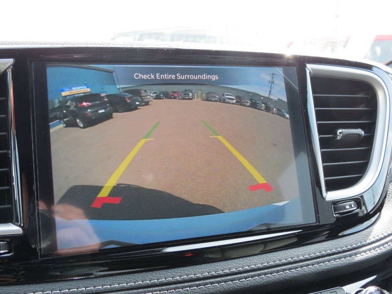 New 2026 Chrysler Voyager LX FWD image 13