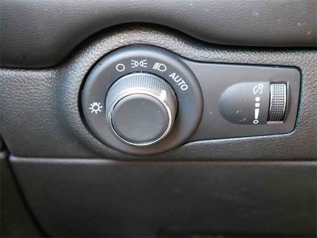 Used 2024 Dodge Durango SXT image 27