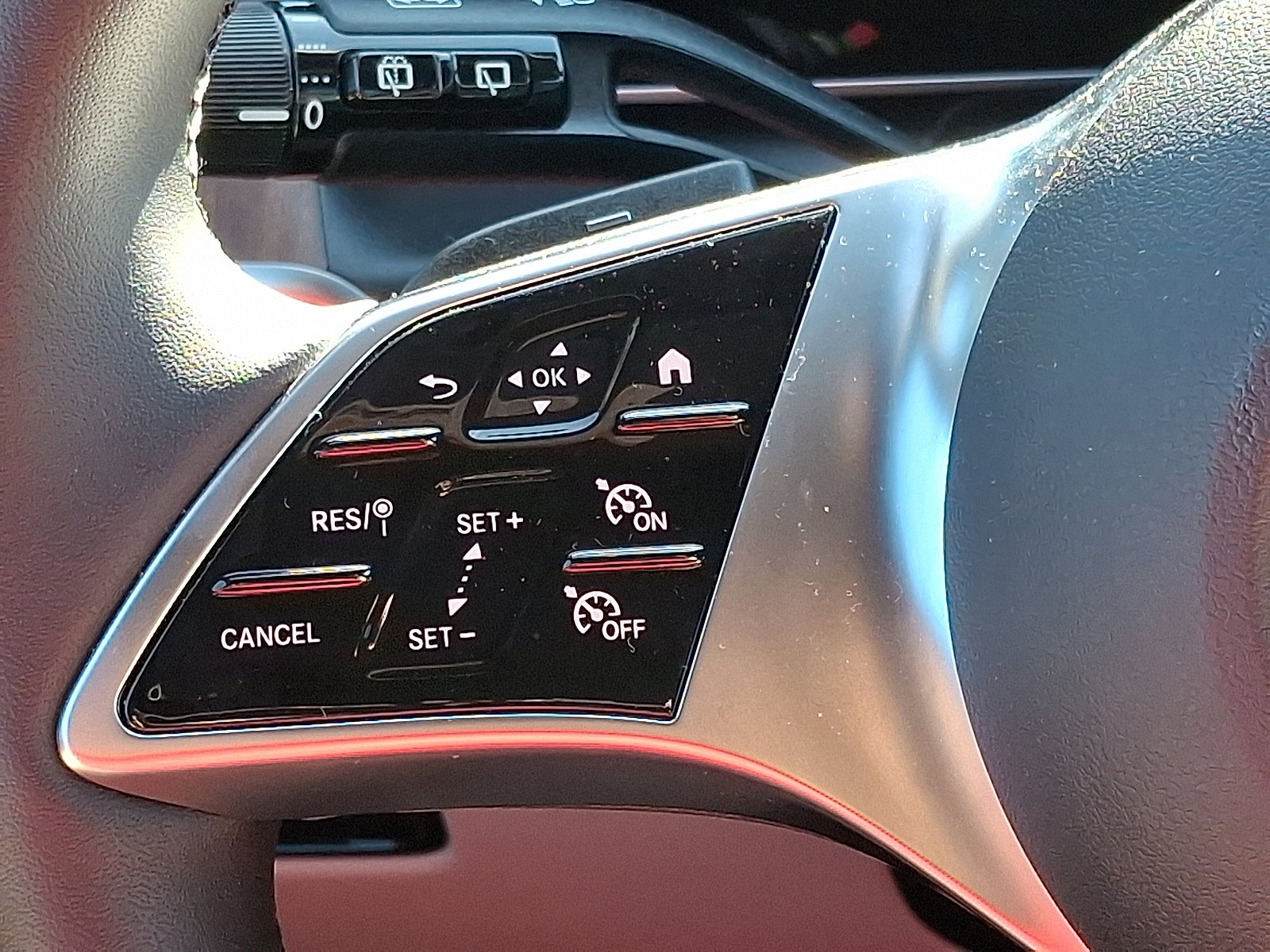 Certified 2026 Mercedes-Benz GLC 300 4MATIC image 22