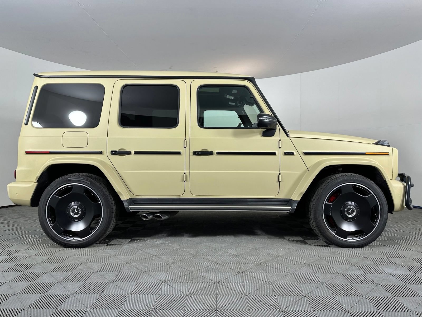 Used 2024 Mercedes-Benz G 63 AMG 4MATIC image 34