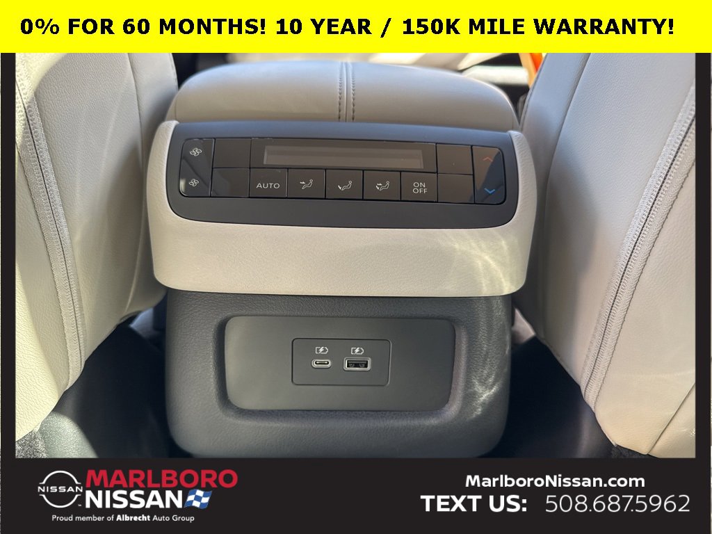 New 2025 Nissan Pathfinder SL w/ Cargo Package image 24