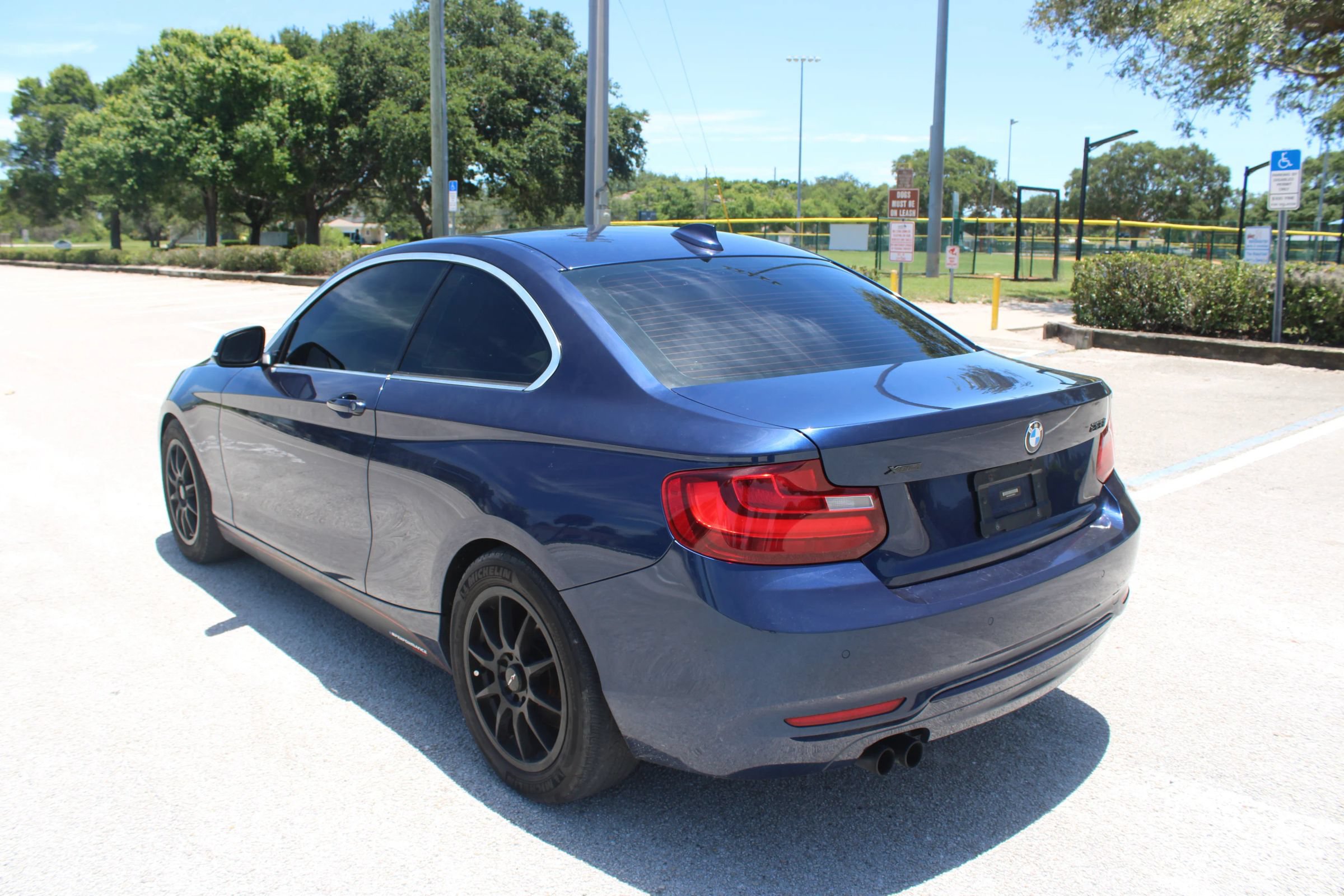 Used 2016 BMW 228i xDrive Coupe AWD/4WD image 6