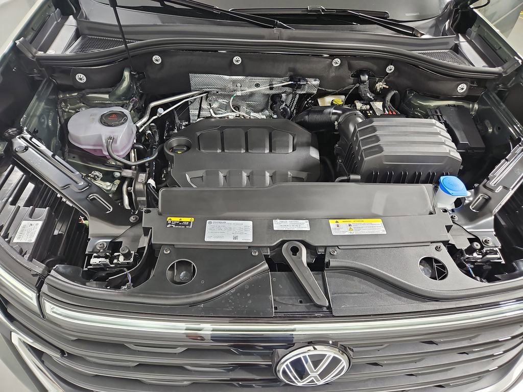 New 2026 Volkswagen Atlas Cross Sport SE image 20