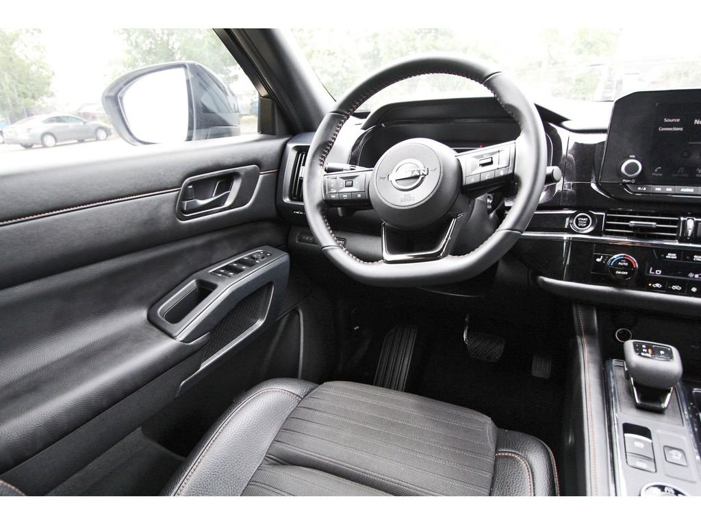 Certified 2024 Nissan Pathfinder Rock Creek AWD/4WD image 8
