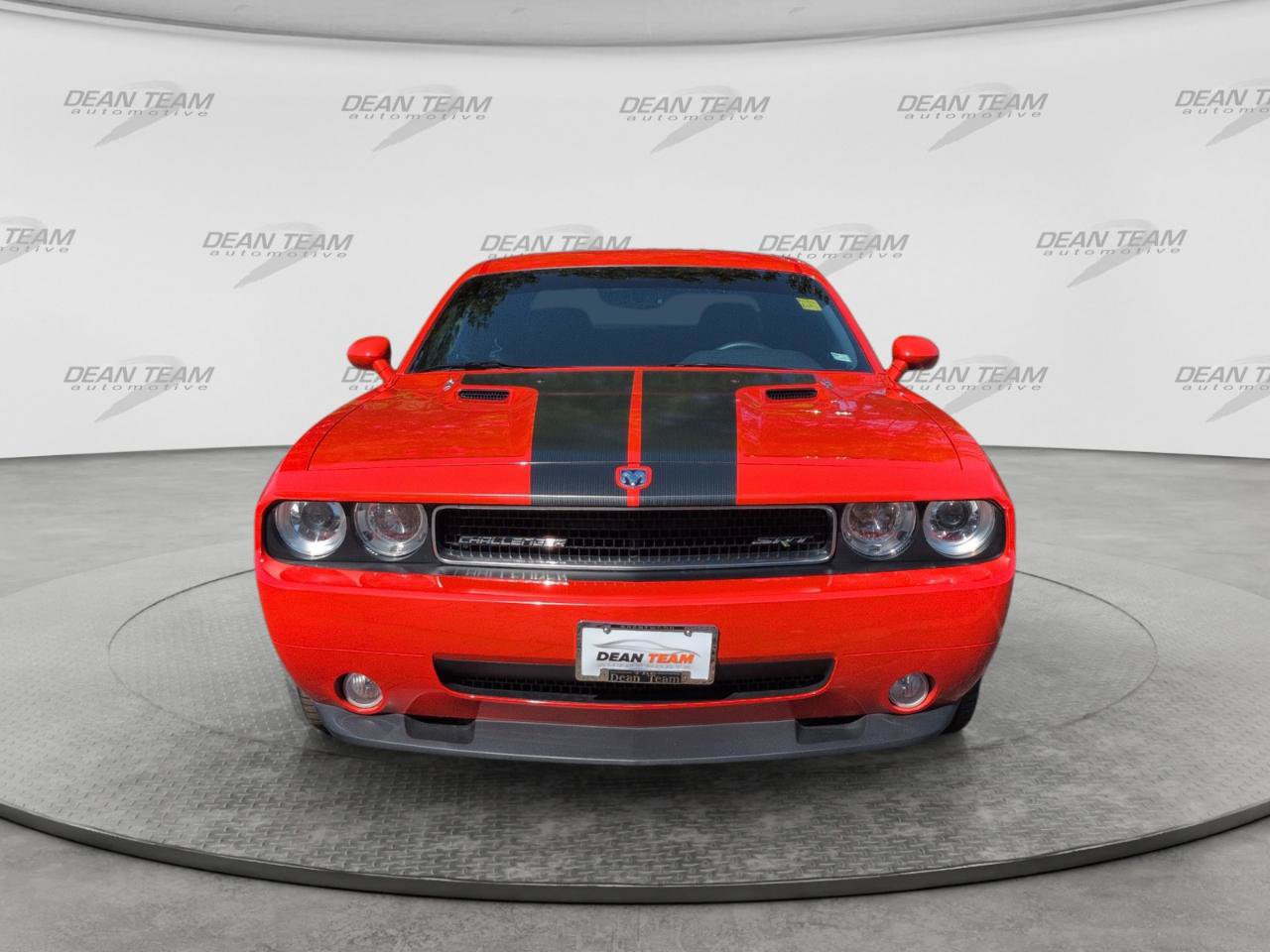 Used 2010 Dodge Challenger SRT8 w/ SRT Option Group II RWD image 2