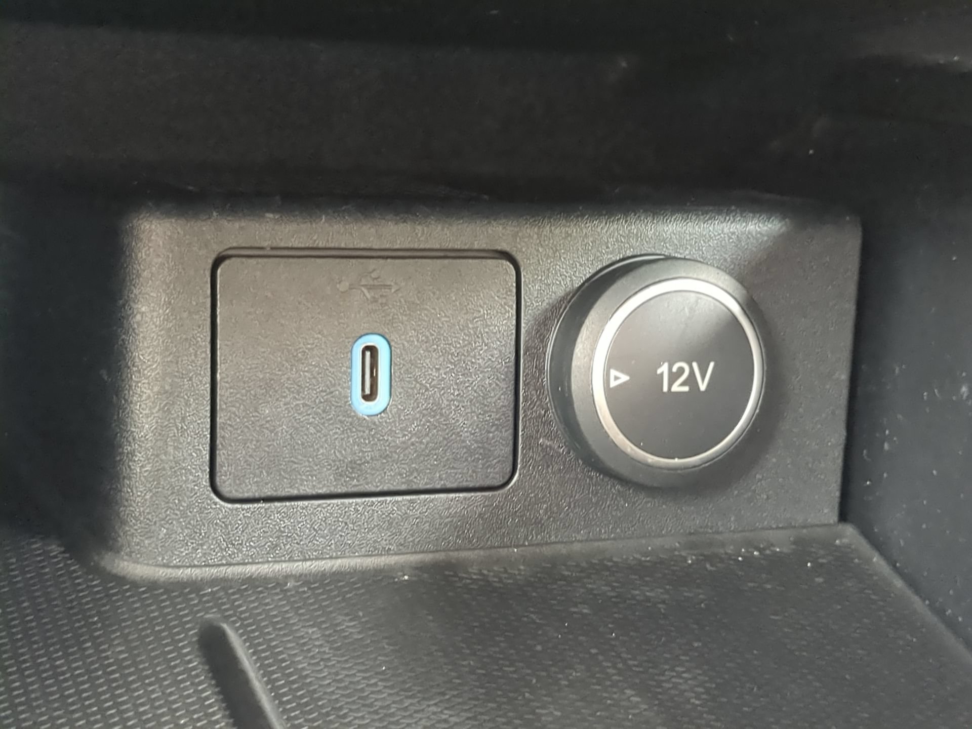 Certified 2020 Ford Escape SEL FWD image 60
