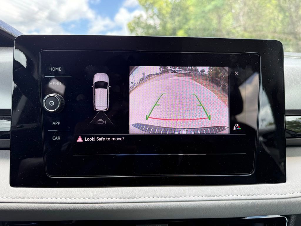 Used 2025 Volkswagen Taos S FWD image 26