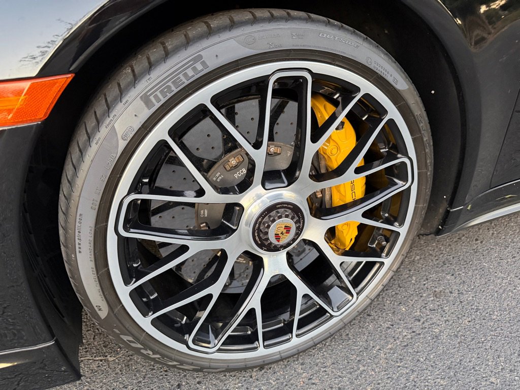 Used 2015 Porsche 911 Turbo S image 11