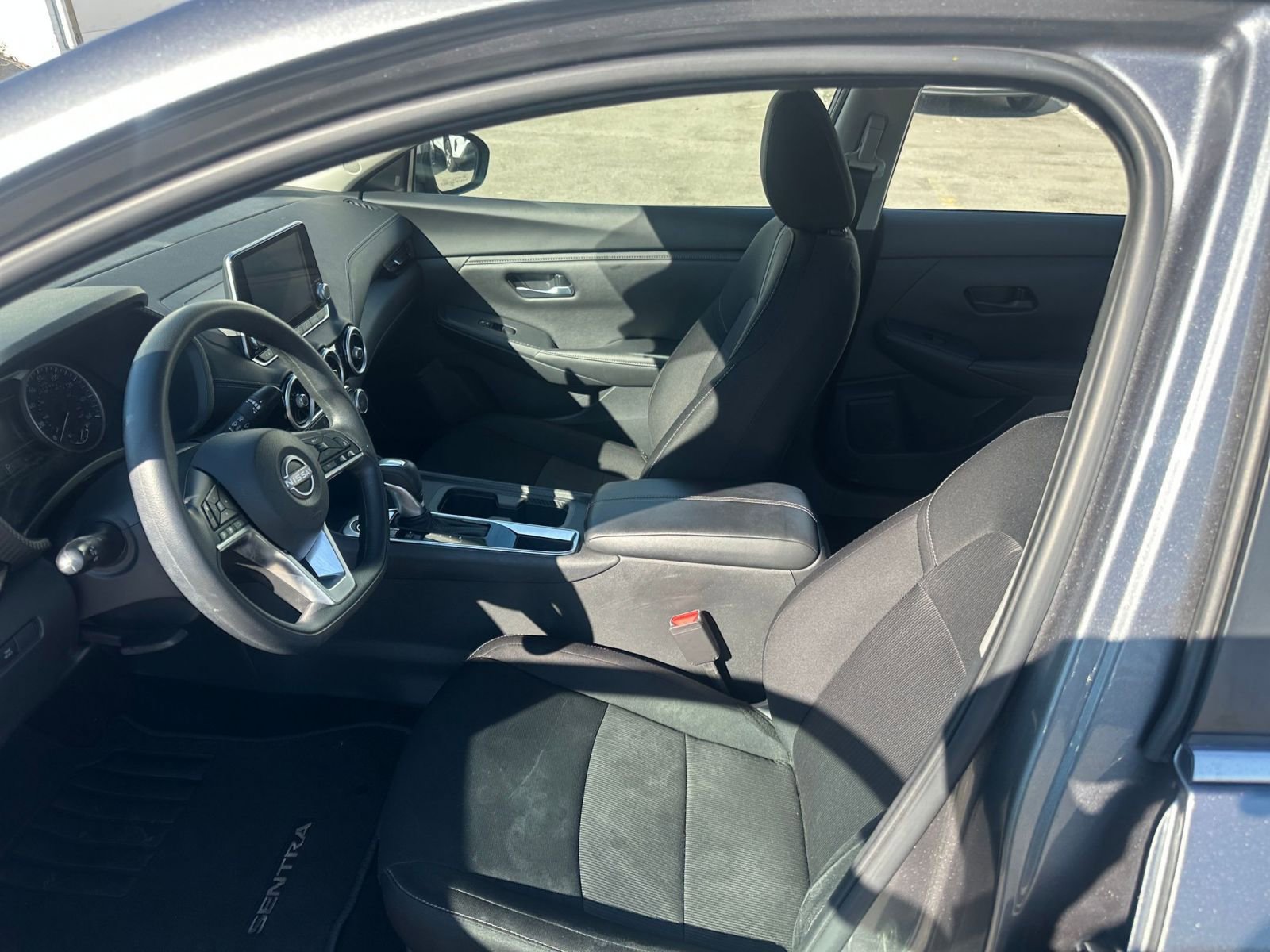 Used 2024 Nissan Sentra SV image 24