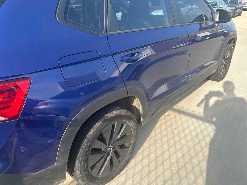Used 2023 Volkswagen Taos S FWD image 18