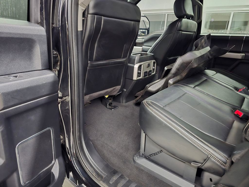 Used 2020 Ford F250 Lariat w/ FX4 Off-Road Package AWD/4WD image 36