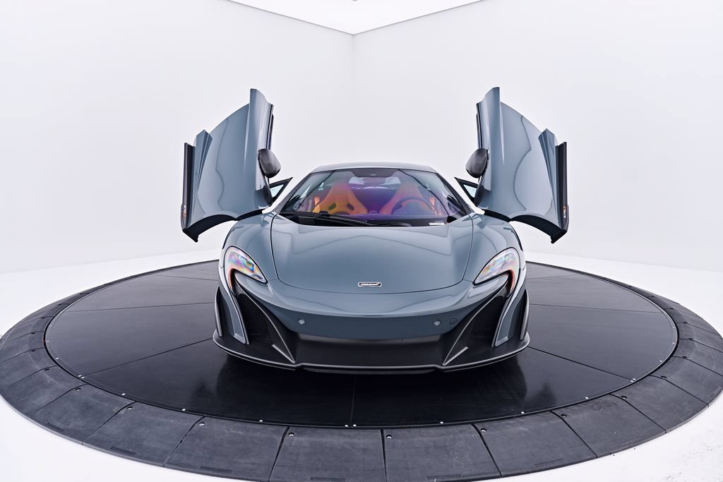 Used 2016 McLaren 675LT Coupe RWD image 35