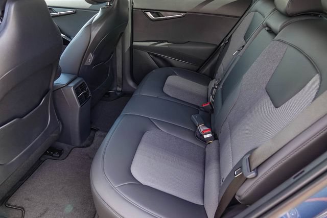 New 2026 Kia Niro Wind FWD image 11