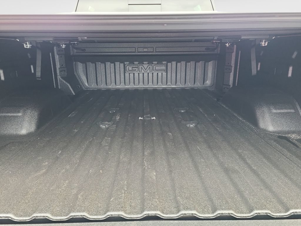 New 2026 GMC Sierra 2500 AT4 w/ AT4 Premium Plus Package AWD/4WD image 8