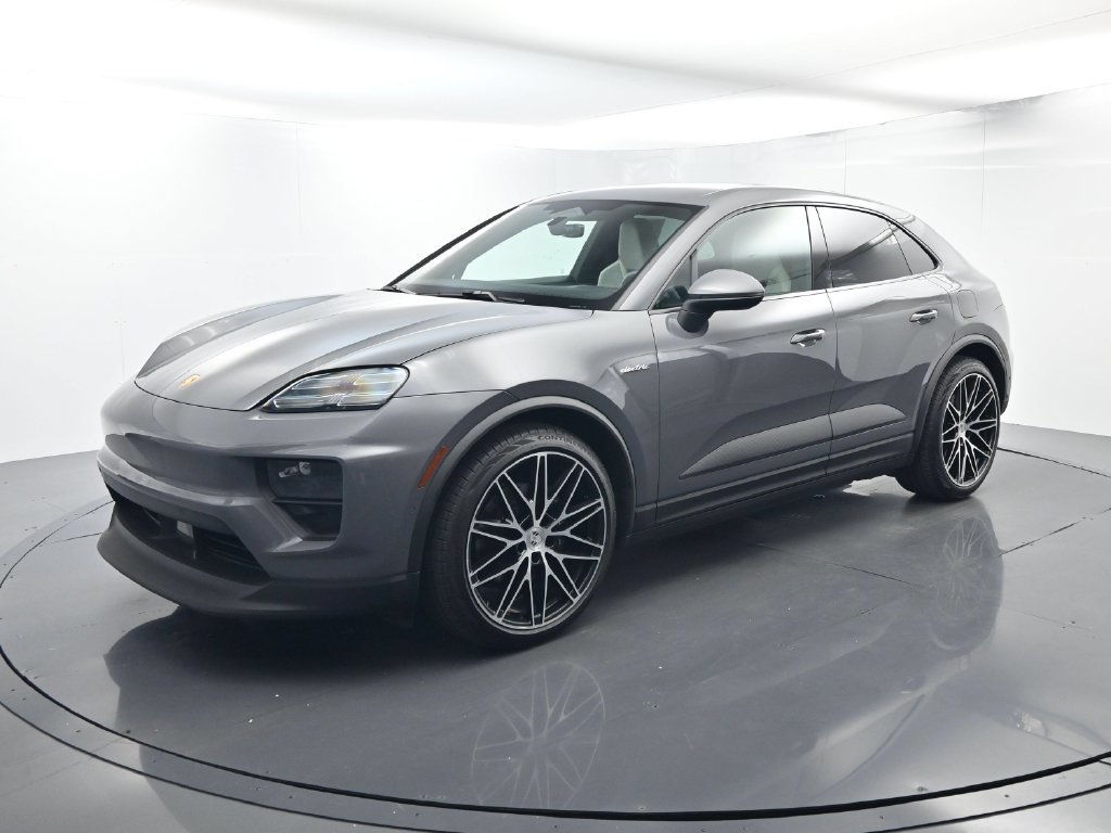 Certified 2025 Porsche Macan Electric RWD image 1