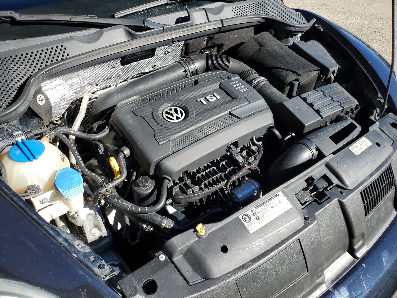 Used 2015 Volkswagen Beetle 1.8T image 42