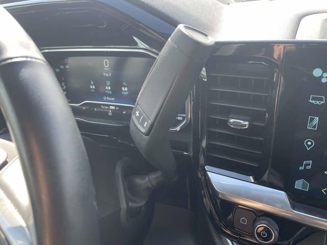 Used 2025 Chevrolet Silverado 2500 LT image 17