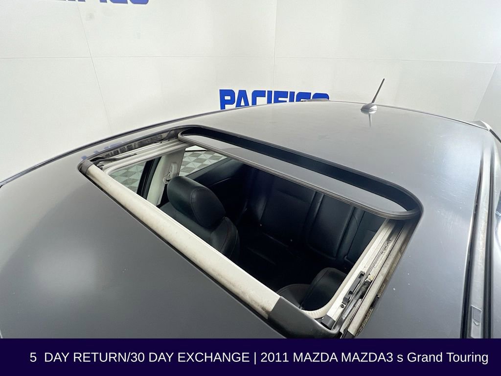 Used 2011 MAZDA MAZDA3 s Grand Touring w/ Tech Pkg image 17