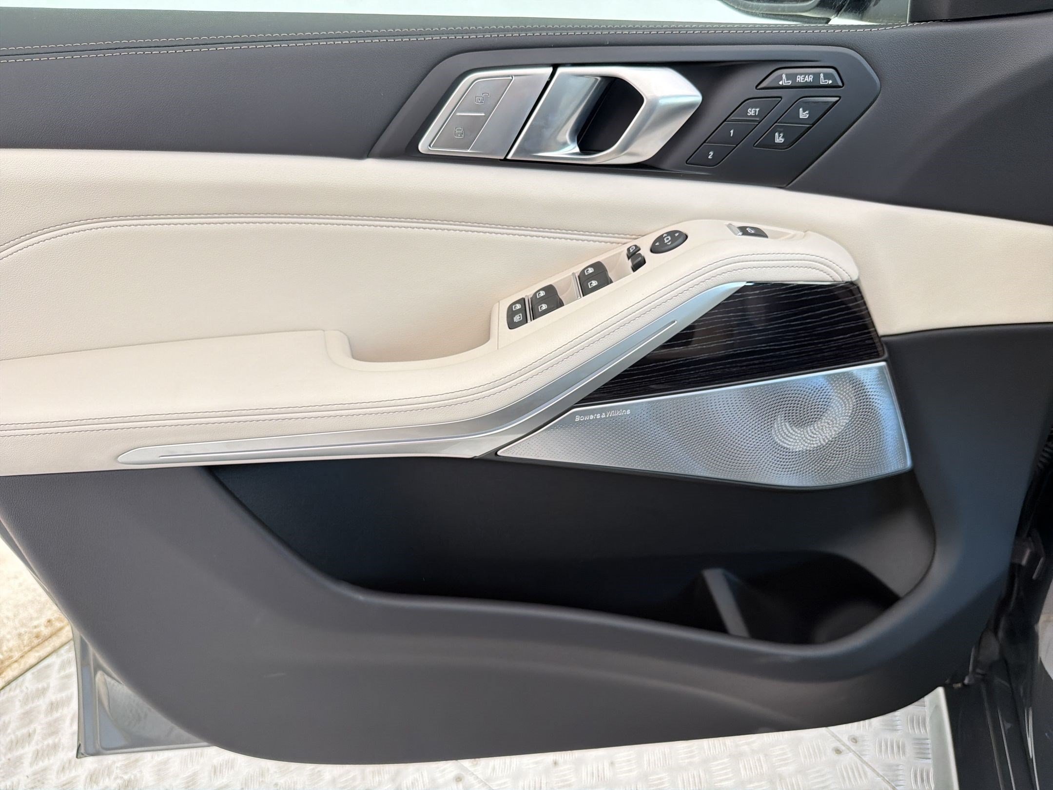 New 2027 BMW X7 M60i AWD/4WD image 13
