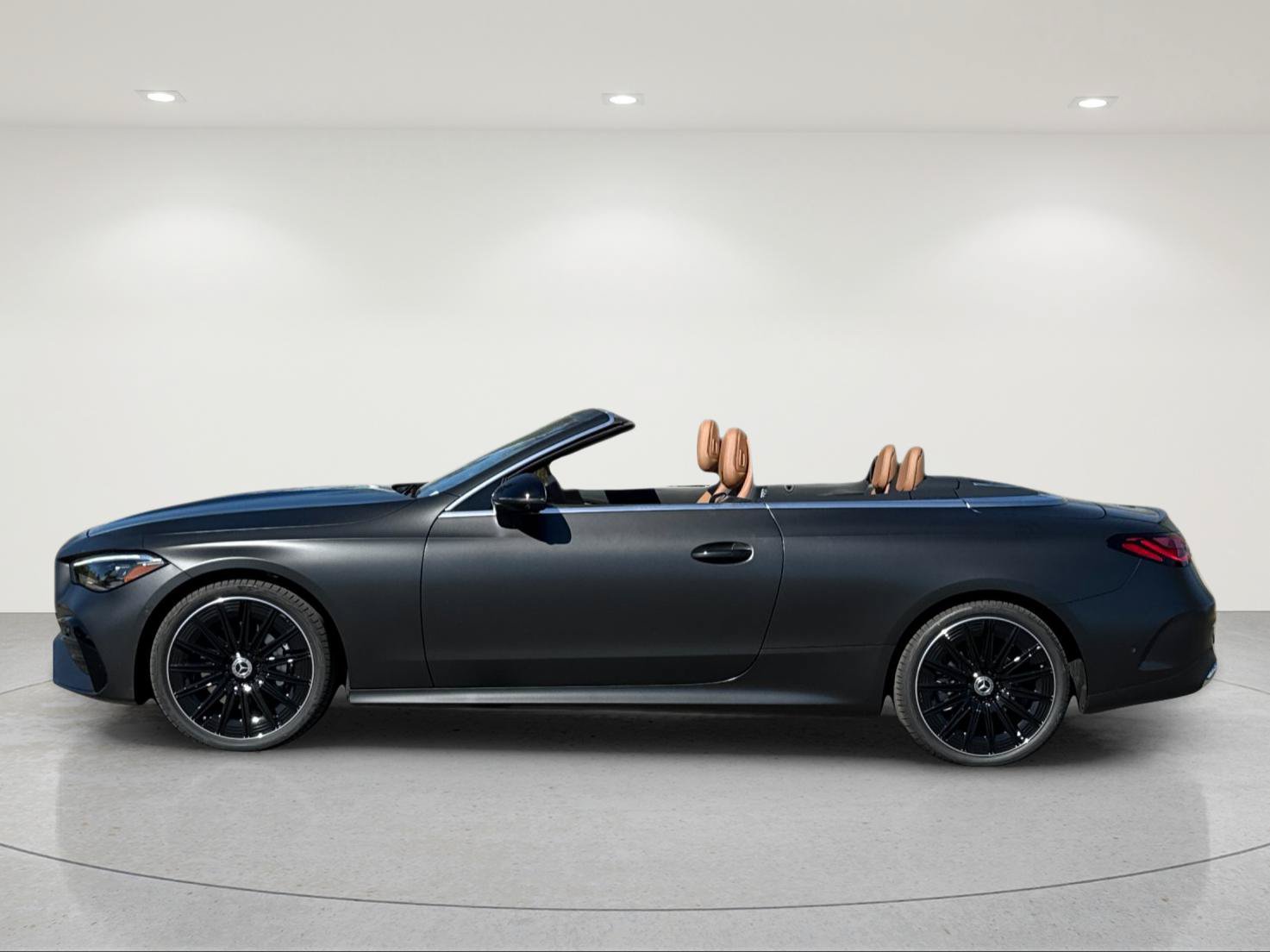 New 2027 Mercedes-Benz CLE 300 4MATIC Cabriolet image 3