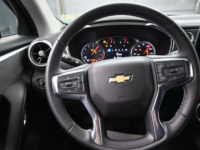Used 2024 Chevrolet Blazer LT w/ LPO, Black Grille Bar Package image 8