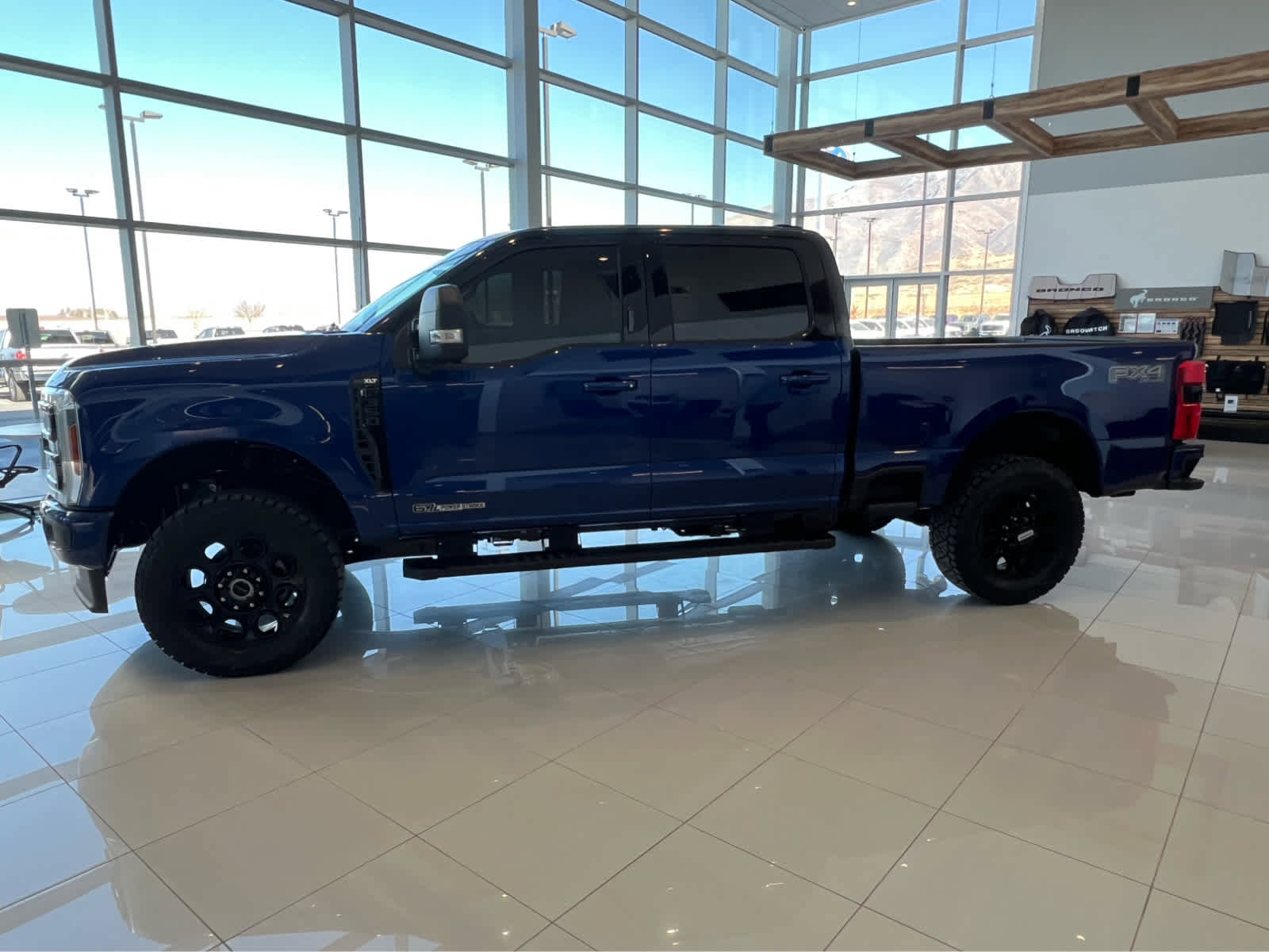 New 2026 Ford F350 XLT w/ XLT Premium Package AWD/4WD image 12