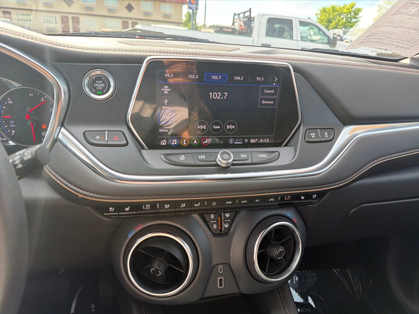 Used 2022 Chevrolet Blazer Premier w/ Enhanced Convenience Package AWD/4WD image 21