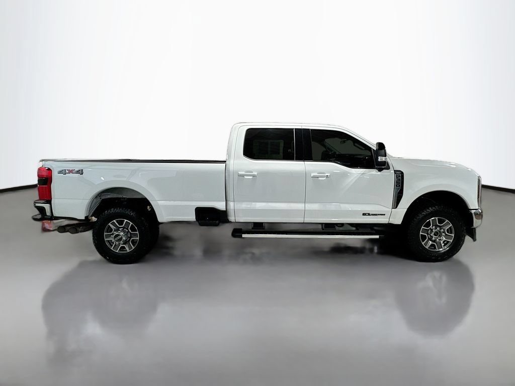 Used 2025 Ford F350 Lariat AWD/4WD image 4