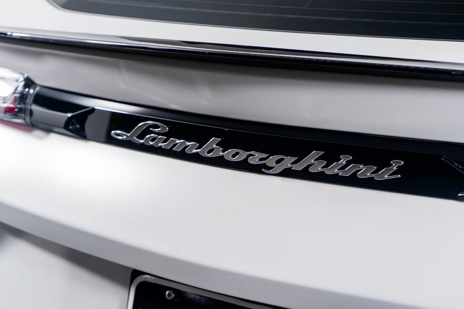 Used 2023 Lamborghini Urus Performante image 30