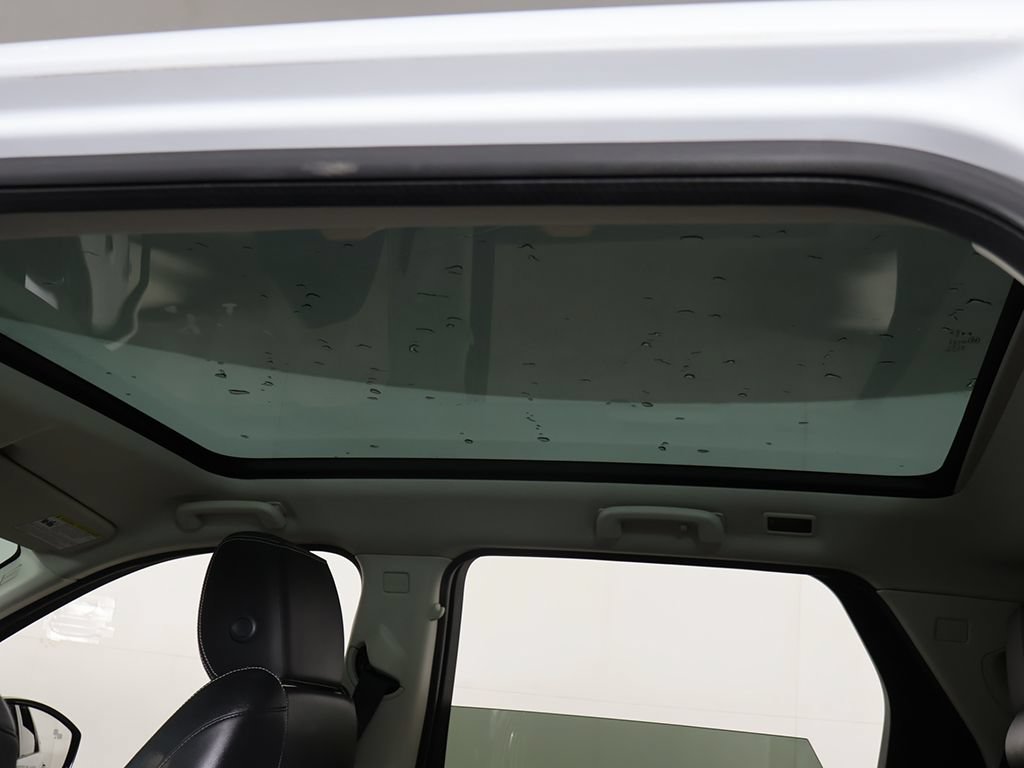 Used 2020 Land Rover Discovery Sport S R-Dynamic AWD/4WD image 19