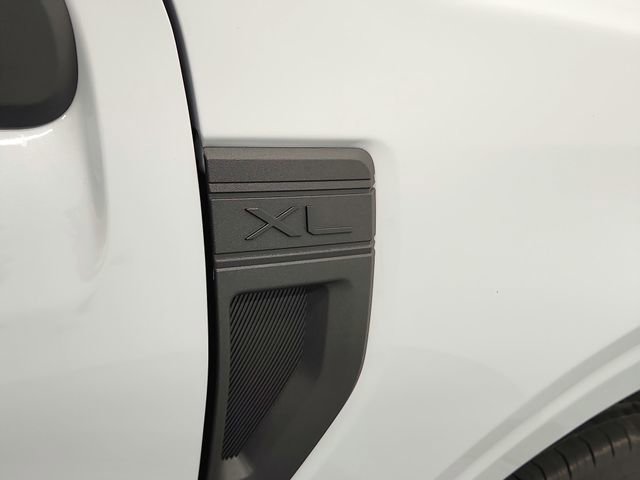 Used 2025 Ford Maverick XL w/ Equipment Group 102A image 33