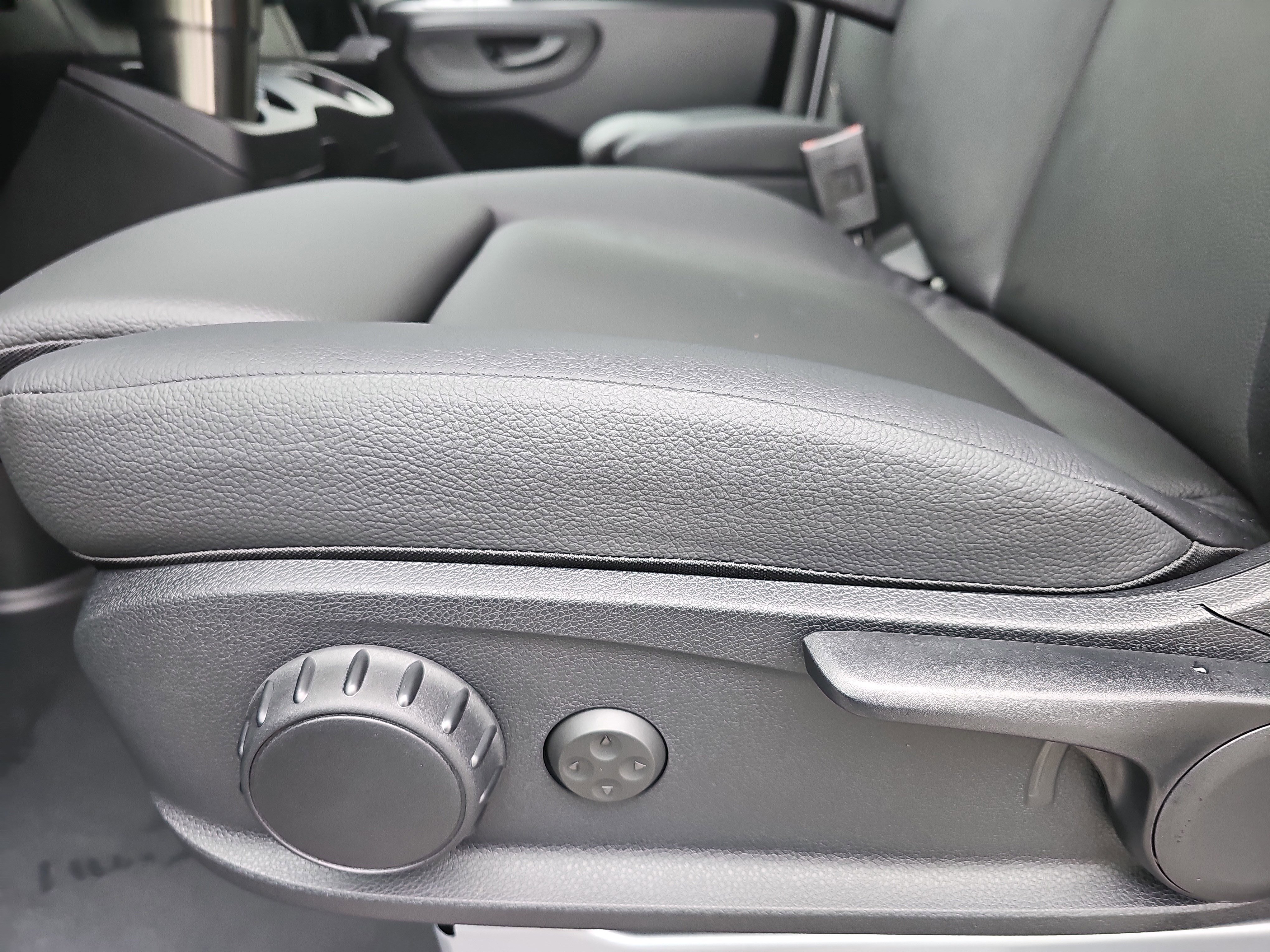 New 2025 Mercedes-Benz Sprinter 2500 image 29