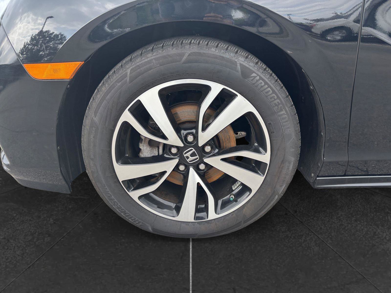 Used 2019 Honda Odyssey Elite image 9