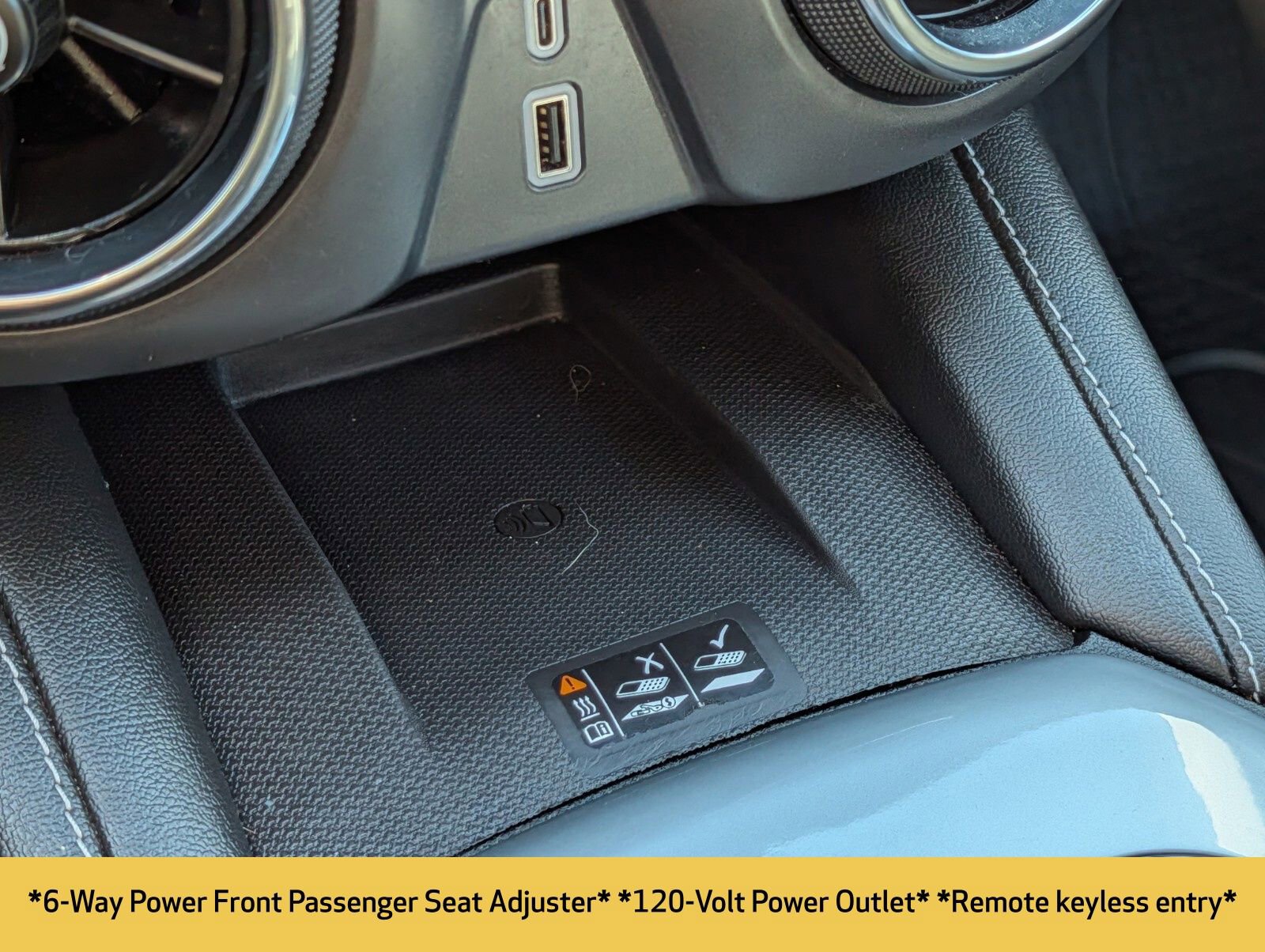 Used 2024 Chevrolet Blazer LT w/ Sound & Technology Package image 12