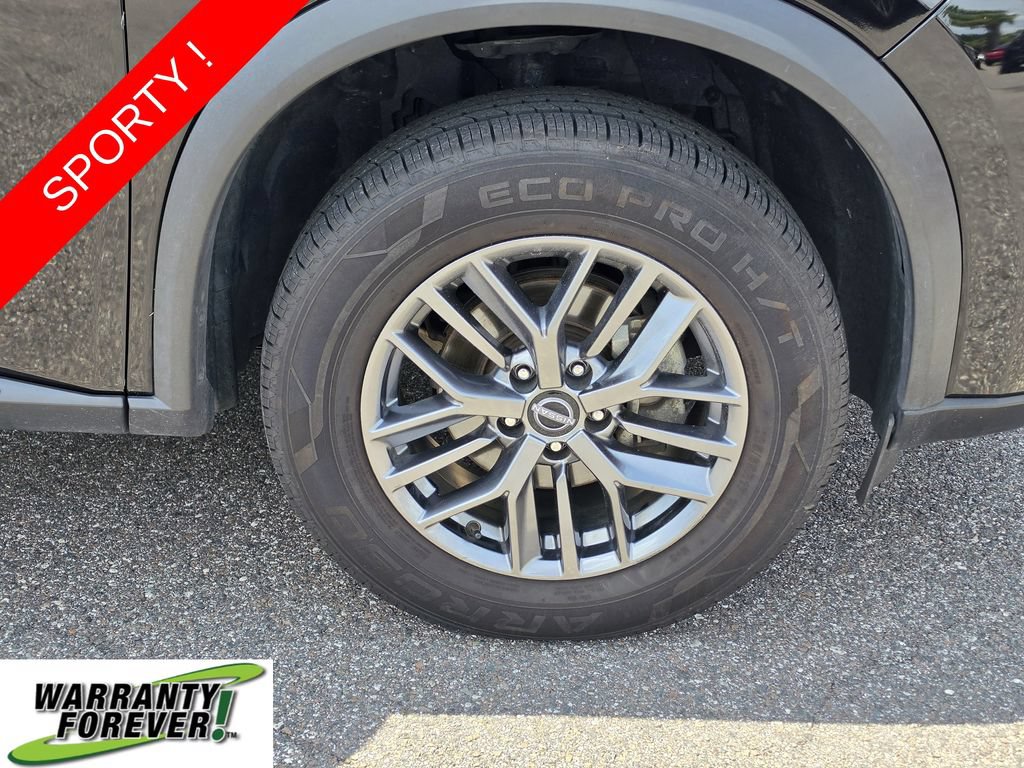 Used 2024 Nissan Rogue S AWD/4WD image 6