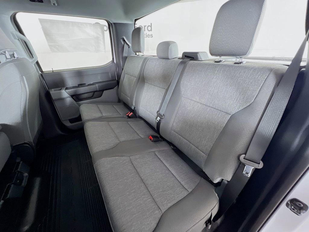 New 2026 Ford F250 XL w/ XL Chrome Package image 25