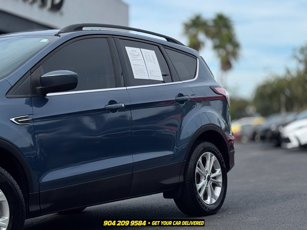 Used 2018 Ford Escape SEL FWD image 4