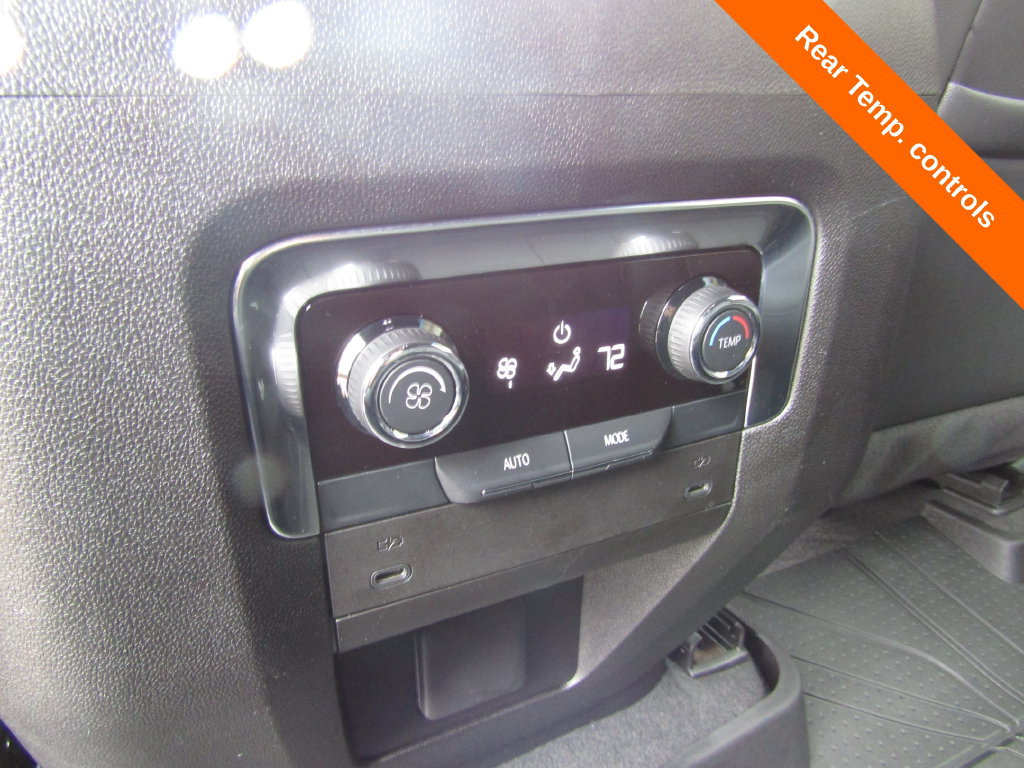Used 2025 Chevrolet Tahoe RST AWD/4WD image 20