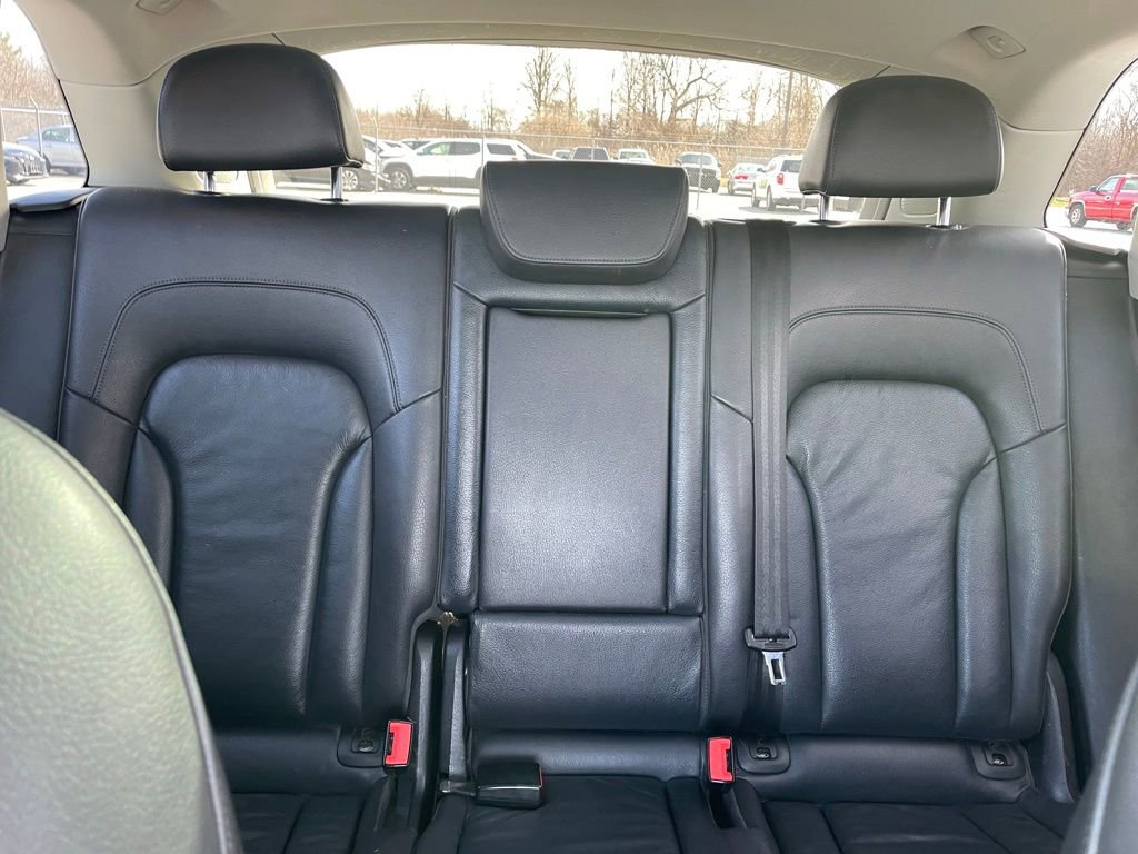 Used 2015 Audi Q5 2.0T Premium Plus w/ Technology Package image 12